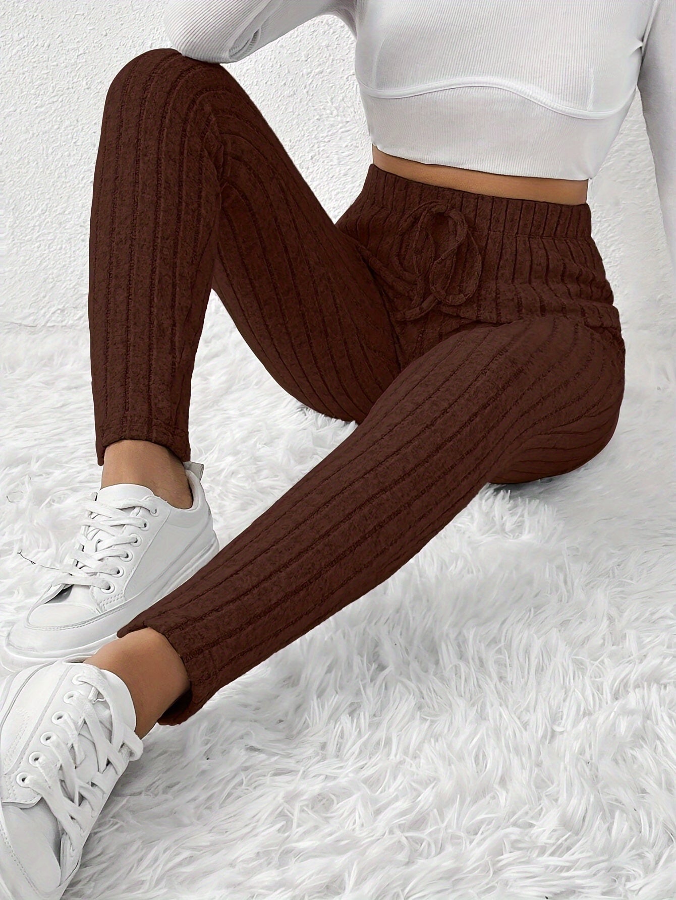 Elegant High-Waist Ribbed Knit Pants for Women - Cozy & Chic Brown Slim-Fit Trousers with Elastic Waistband, Perfect for Fall/Winter Casual Wear